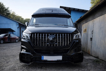 Mercedes Sprinter W907/W910 2018– Přední nárazník s maskou V2 (AMG) fotografie 1