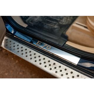 Nerezové prahové lišty (4 ks) BMW X5 E70 2007–2013 fotografie 1