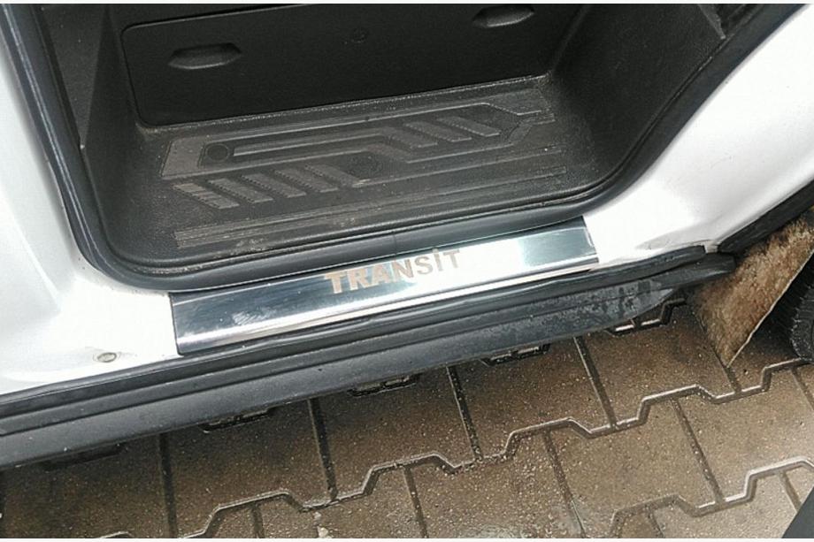 Ford Transit 2014– Nerezové kryty prahů (2 ks) Image