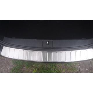 Nerezový kryt zadního nárazníku Carmos (HB) Opel Astra J 2009–2015 fotografie 3
