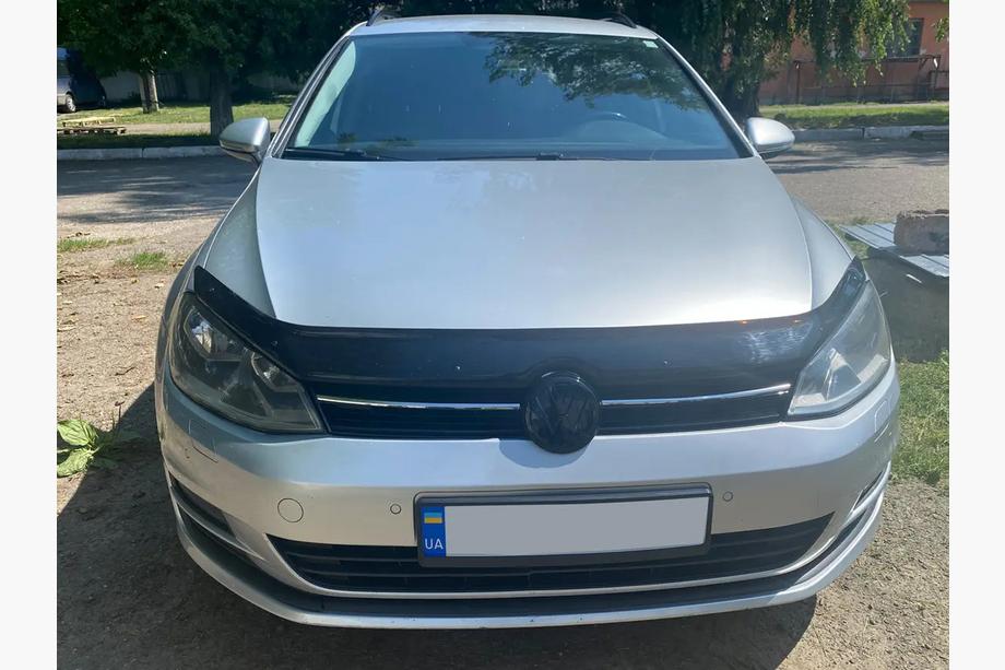 Volkswagen Golf 7/E-Golf 2012–2020 Nerezové lišty na horní část masky chladiče Fotografie 8
