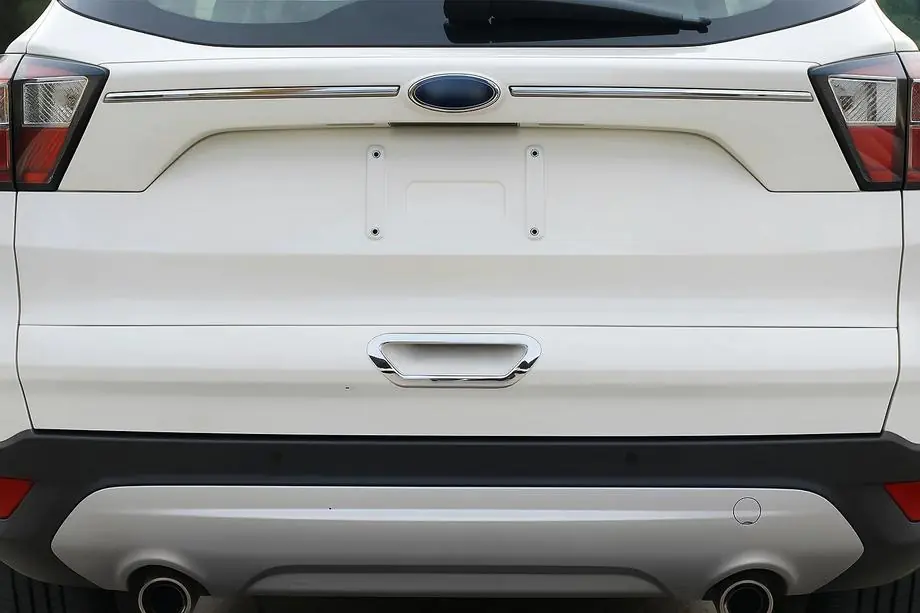 Ford Kuga/Escape 2019– Nerezový kryt zadní kliky Image