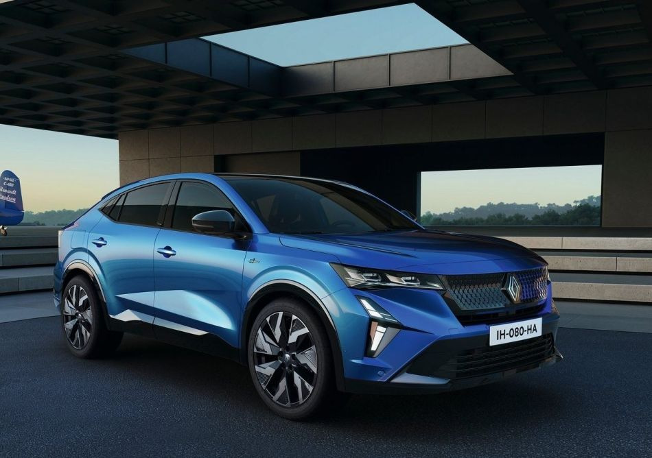 Recenze crossover-coupé Renault Rafale