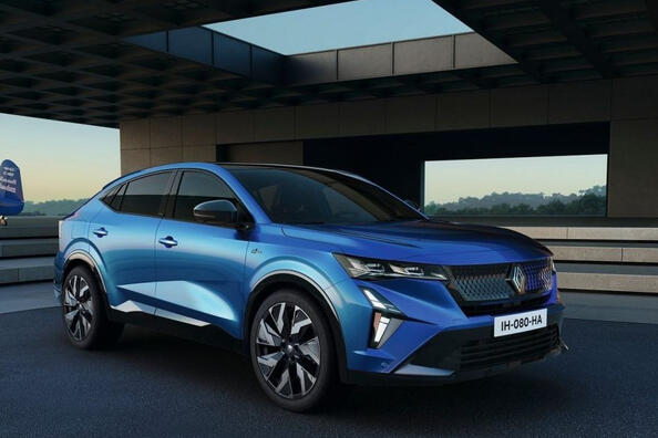 Recenze crossover-coupé Renault Rafale