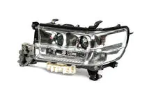 Toyota Land Cruiser 200 2007–2021 Levý přední světlomet 2016+ (ORIGINÁL) fotografie 2