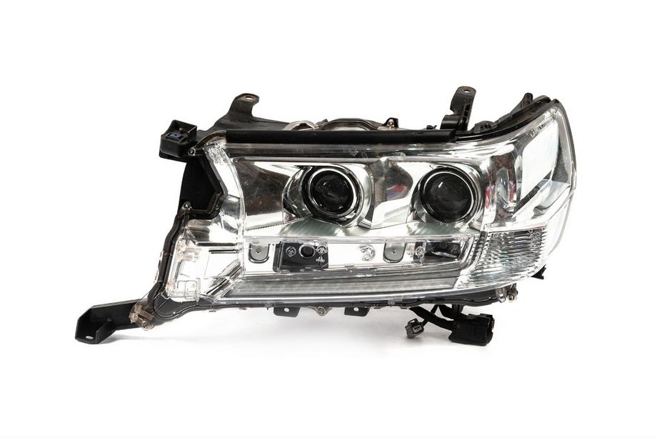 Toyota Land Cruiser 200 2007–2021 Přední levý světlomet 2016+ (Standart) Image