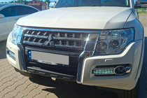 Mitsubishi Pajero Wagon IV 2006–2021 Přední světlomety OEM (2 ks) fotografie 10