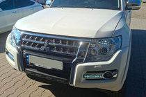 Mitsubishi Pajero Wagon IV 2006–2021 Přední světlomety OEM (2 ks) fotografie 5