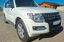Mitsubishi Pajero Wagon IV 2006–2021 Přední světlomety OEM (2 ks) fotografie 12
