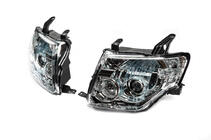 Mitsubishi Pajero Wagon IV 2006–2021 Přední světlomety OEM (2 ks) fotografie 7