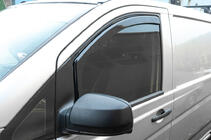 Mercedes Vito W639 2004–2014 Vkládací deflektory oken Niken Luxury (2 ks) fotografie 8