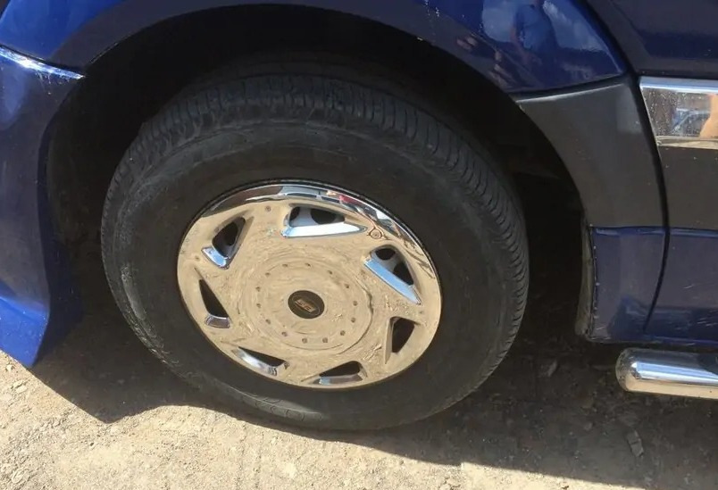Jaké poklice jsou pro auto nejlepší?