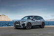 BMW iX: recenze a parametry elektrického crossoveru fotografie 2