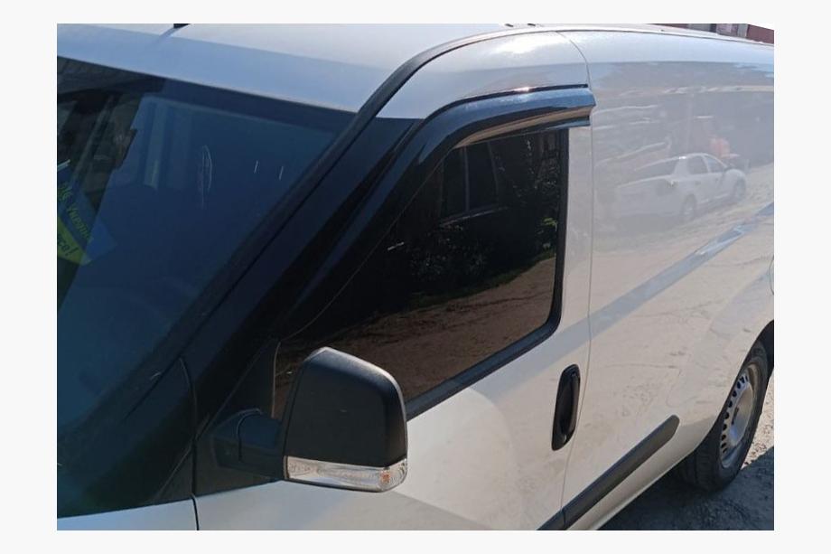 Hyundai H350 2014– Deflektory oken (2 ks, Sunplex Sport) Image