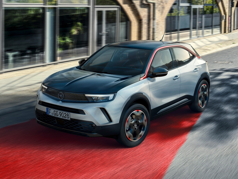 Recenze druhé generace kompaktního městského crossoveru Opel Mokka