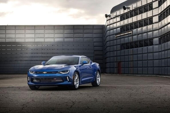 Chevrolet Camaro šesté generace: recenze vozu