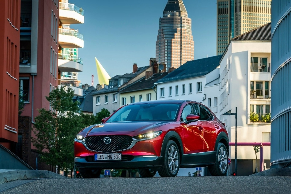 Mazda CX-30: recenze stylového a praktického crossoveru