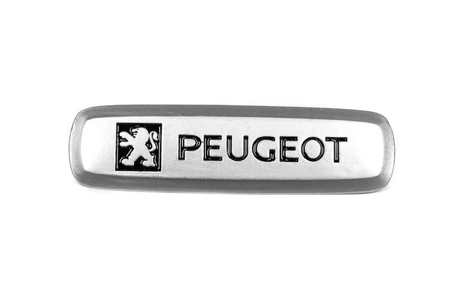 Peugeot Hliníkový štítek na autokoberce (1 ks) Fotografie 1