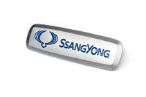 SsangYong Hliníkový štítek na autokoberce (1 ks) fotografie 2