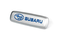 Subaru Hliníkový štítek na autokoberce (1 ks) fotografie 1