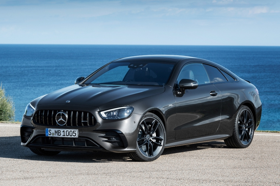 Mercedes-Benz E-Class Coupe (C238): recenze prvotřídního německého kupé