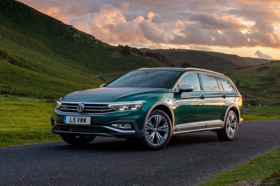 Volkswagen Passat Alltrack: kombi pro všechny druhy cest