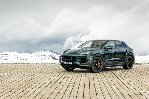 Porsche Cayenne Coupe: luxusní crossover s modernizovaným designem