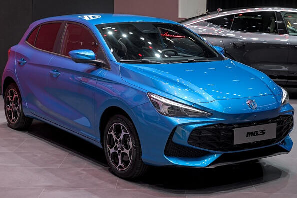 MG 3 2024: recenze stylového městského hatchbacku