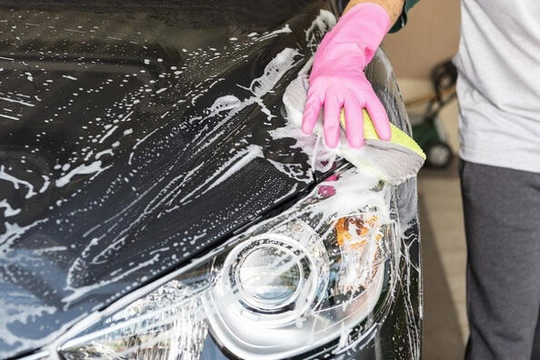 Jak vybrat autošampon: jak správně mýt auto