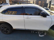 Honda eNP1 2022– Okenní ofuky s chromovanou lištou (4 ks, Niken) fotografie 1