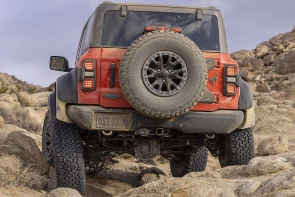 Ford Bronco Raptor: specifikace, světlá výška, spotřeba a výbava Fotografie 6