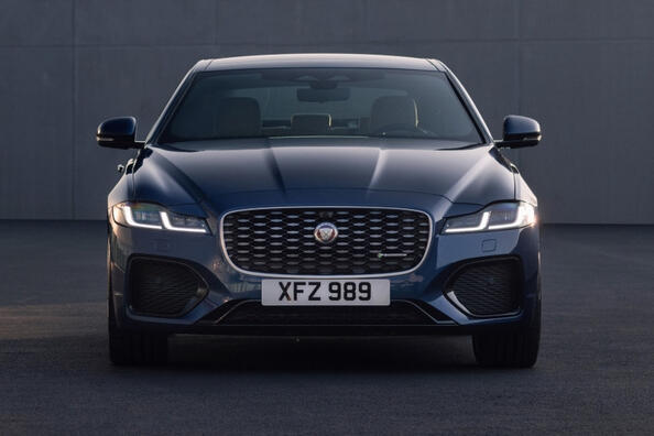 Prémiový sedan Jaguar XF: luxus v detailech