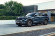 Ford Explorer Hybrid: úsporný kompromis ve světě velkých crossoverů fotografie 2