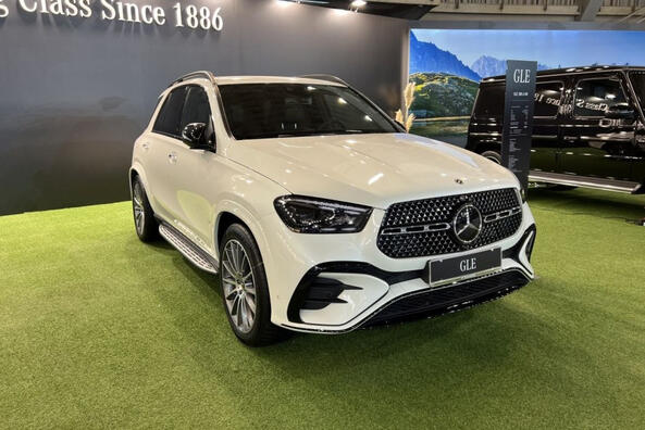 Mercedes-Benz GLE 2023: recenze modernizovaného lídra mezi crossovery