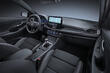 Recenze stylového liftbacku Hyundai i30 Fastback fotografie 4