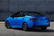 Nissan Sentra 2023: sedan střední třídy s modernizovaným vzhledem fotografie 4