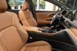 Recenze nového crossoveru Toyota Crown Signia fotografie 6