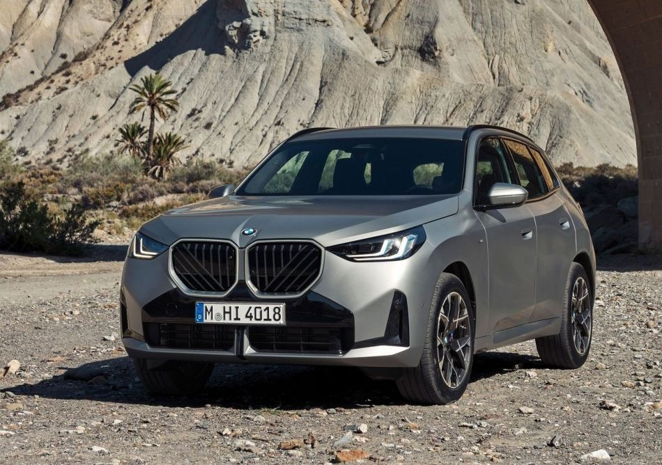Recenze BMW X3 2024: bavorský crossover je větší a technologičtější
