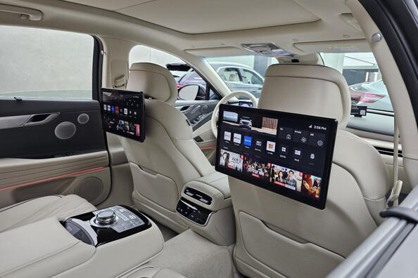 Test Genesis G80 2023: modernizovaný korejský prémiový sedan je ještě výraznější Fotografie 7
