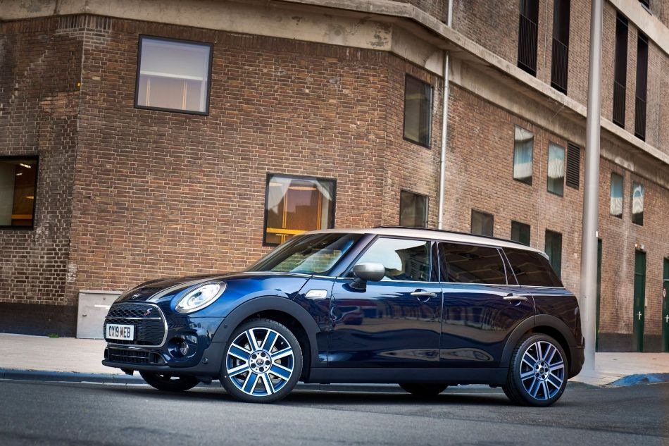 Recenze modernizovaného MINI Clubman: více stylu a komfortu