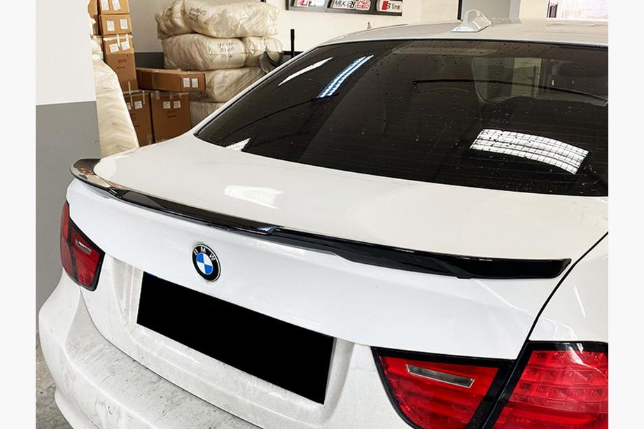 BMW řady 3 E90/E91 2005–2011 Spoiler ve stylu M4 (pro E90, k lakování) Fotografie 11