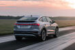 Recenze Audi Q4 Sportback e-tron: stylový elektrický crossover fotografie 4