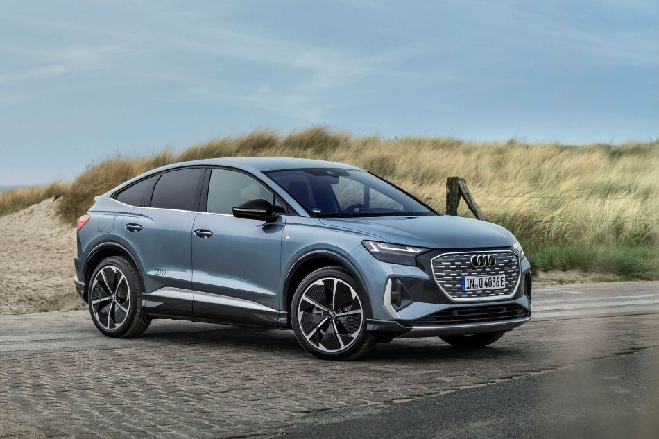 Recenze Audi Q4 Sportback e-tron: stylový elektrický crossover