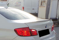 BMW řada 5 F10/F11 2010–2016 Spoiler MP-Style (pro F10, černý lesk) fotografie 6