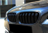 BMW řada 5 F10/F11 2010–2016 Ledvinky M-Look (černý lesk) fotografie 7