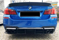 BMW řada 5 F10/F11 2010–2016 Zadní difuzor DPT V-1 (pro M-Performance, černý lesk) fotografie 5