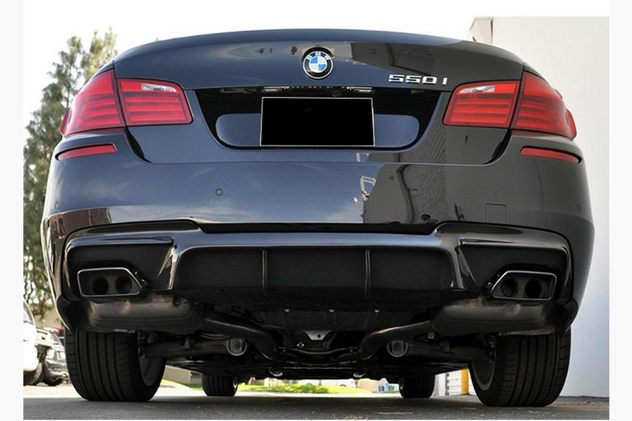 BMW řada 5 F10/F11 2010–2016 Zadní difuzor DPT V-2 (pro M-Performance, černý lesk) Image