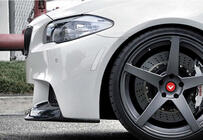 BMW řada 5 F10/F11 2010–2016 Přední lip spoiler DPT Lip V-3 (pro M-Performance, lesklá černá) fotografie 6