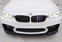 BMW řada 3 F30/F31 2012–2019 Nástavec předního nárazníku DPT Lip V-1 (pro M3, lesklá černá) fotografie 4