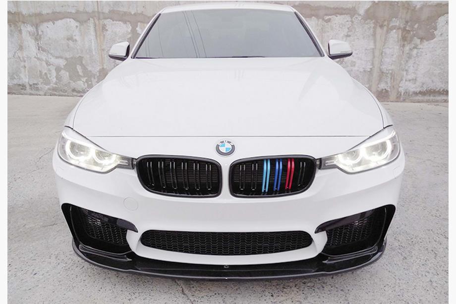 BMW řada 3 F30/F31 2012–2019 Nástavec předního nárazníku DPT Lip V-1 (pro M3, lesklá černá) Image